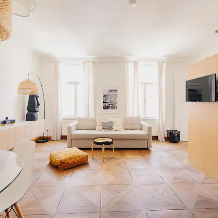 Gh Luxury Graz, Glockenspielplatz * Graz