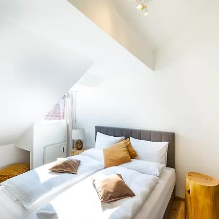 Am Glockenspielplatz Apartment Graz