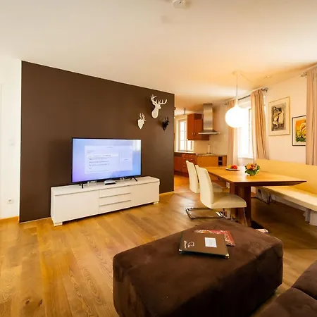 Am Glockenspielplatz Apartment