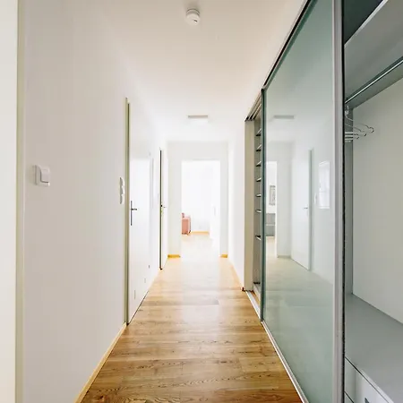 Gh Luxury Graz, Glockenspielplatz