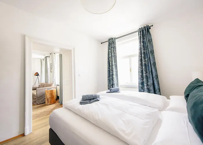 Gh Luxury Graz, Glockenspielplatz